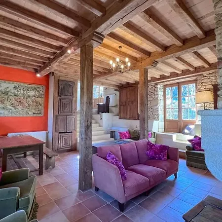 Maison De La Vallee, Maison De Maitre Avec Piscine Ferienhaus *