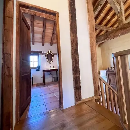 Maison De La Vallee, Maison De Maitre Avec Piscine Ferienhaus *