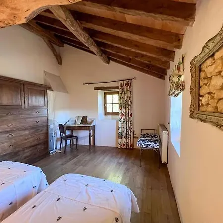 Ferienhaus Maison De La Vallee, Maison De Maitre Avec Piscine *